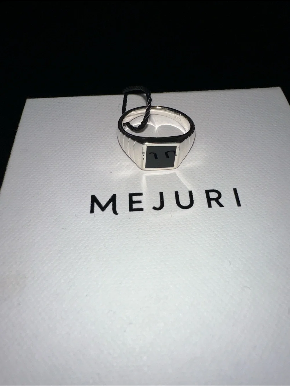 Mejuri Black Onyx Square Signet Ring